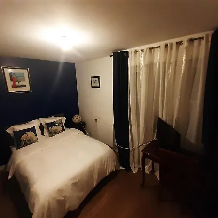 Le Cocon Bleu Homestay szállás Villepreux